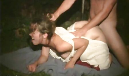 Nữ, mình dây, và một anh sex nhật bản vụng trộm chàng, ngay trên sân khấu của hộp đêm