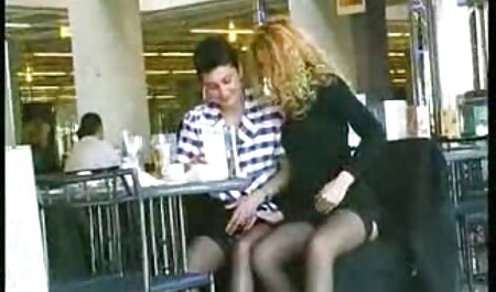 Một cặp vợ chồng cố gắng để hoạt động trong một phim khiêu phim sex hay nhất nhật bản dâm cho lần đầu tiên