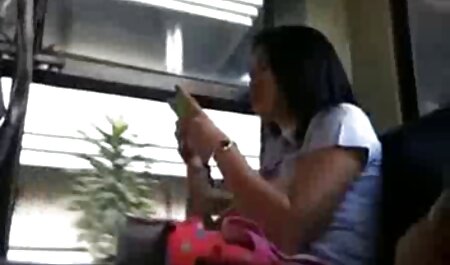 Đồi trụy của tinh trùng nhỏ giọt ở miệng phim sex massage nhật của phụ nữ và cao của họ