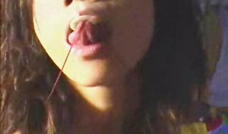 Ác chó già nhột một xích người phụ sext nhật bản nữ và đẩy cô vào một điên cuồng
