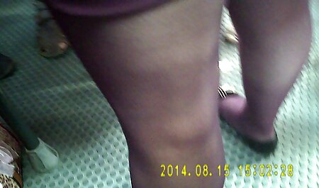 Nữ diễn viên khiêu dâm chạm vào mông sâu ném ngón set nhat ban hay nhat tay vào nó