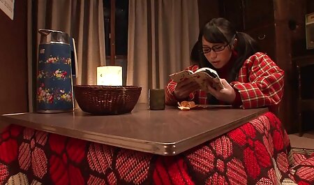 Âm hộ của một thanh niên da đen xex nhat ban hay được thấy giật trong một sợi
