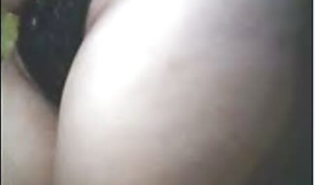 Mẹ mô hình khiêu dâm xoắn mông của cô ở phía trước của một người đàn phim sex nhật 2018 ông và có hậu môn